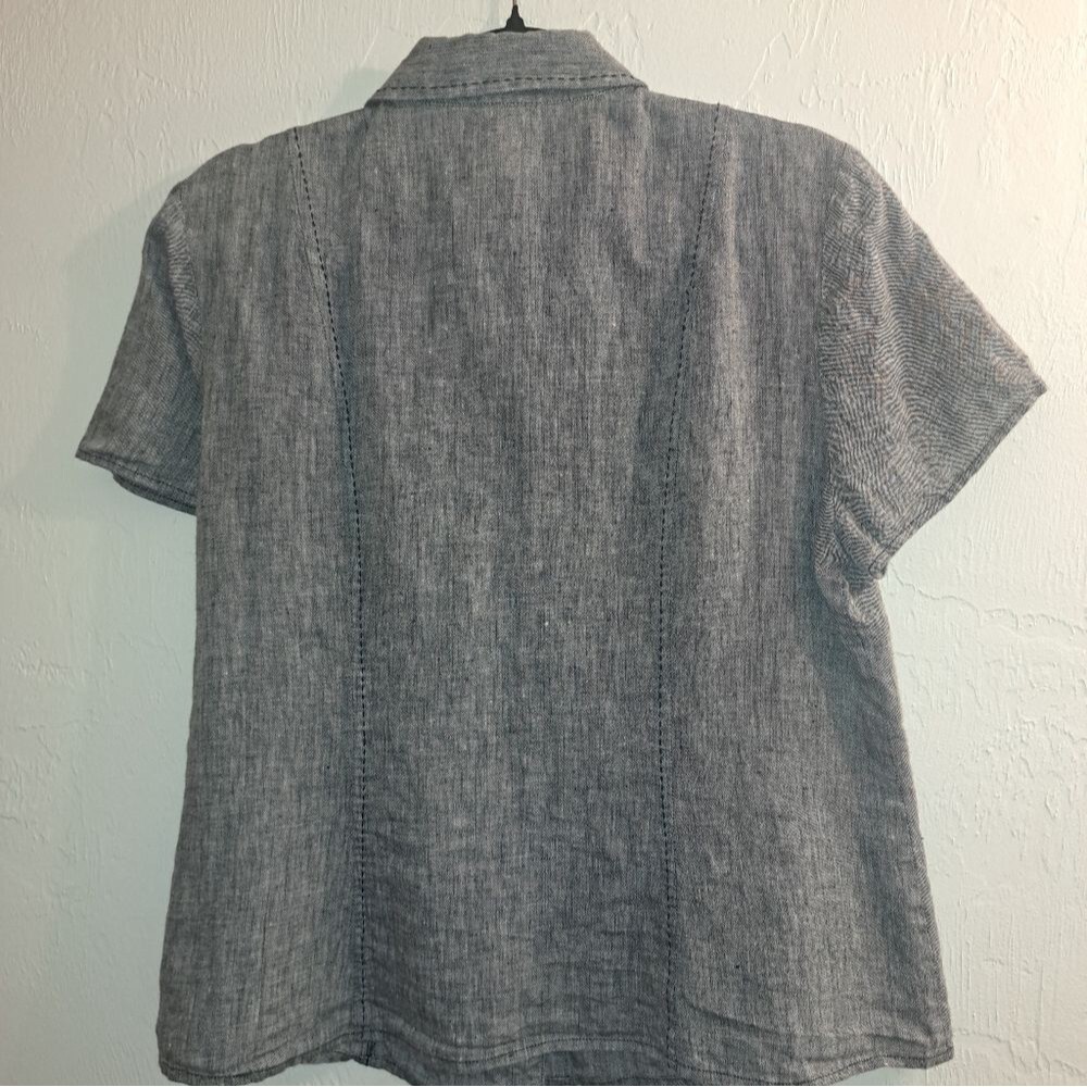 SOLD - Ecologie Women's Blue Short Sleeve Button-Up Shirt 100% - Picture 4 of 4